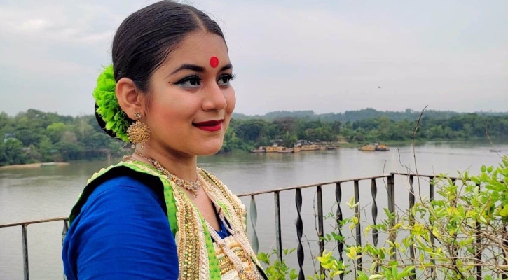 নাচে জাতীয় পর্যায়ে পুরস্কার পেল রাঙামাটির নীলা